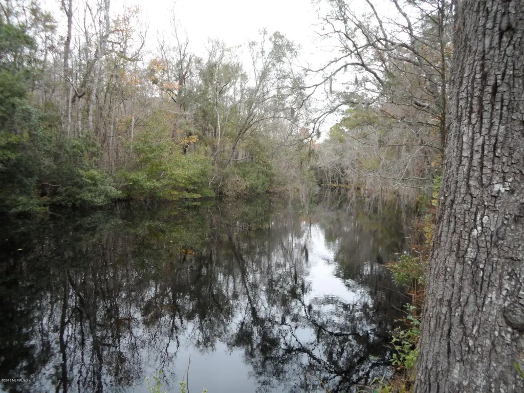2312 Pages Dairy Road Yulee FL 32097