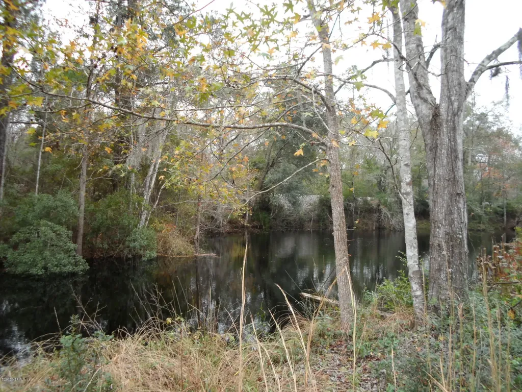 2312 Pages Dairy Road Yulee FL 32097