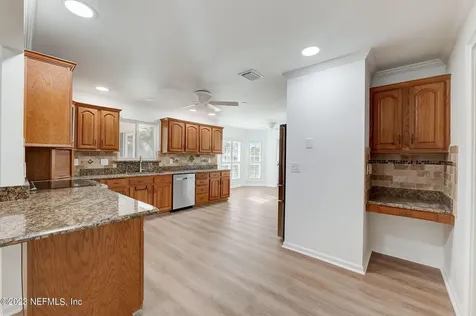 12123 Cattail Drive W Jacksonville FL 32223