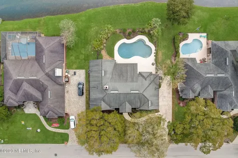12123 Cattail Drive W Jacksonville FL 32223