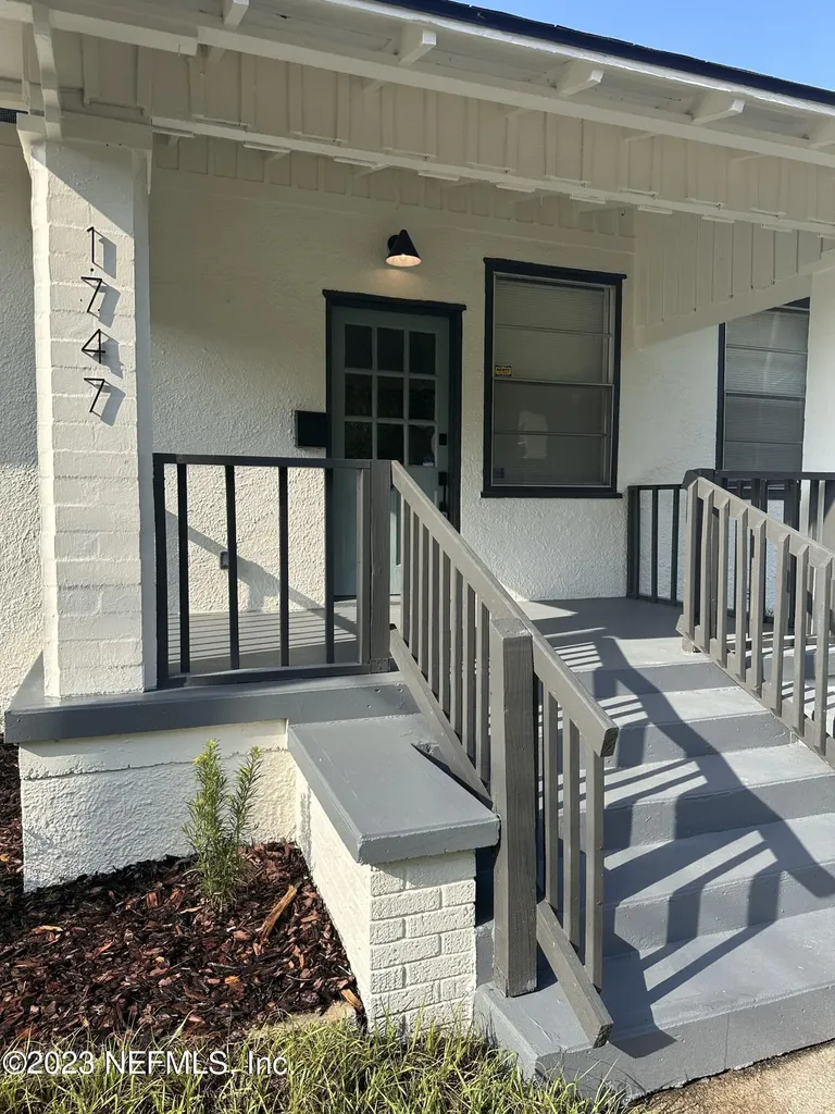 1747 Landon Avenue Jacksonville FL 32207