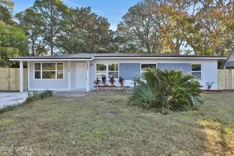 2923 Wycombe Drive W Jacksonville FL 32277