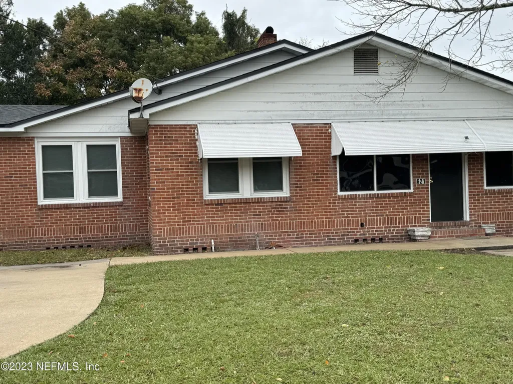 621 E 58th Street Jacksonville FL 32208