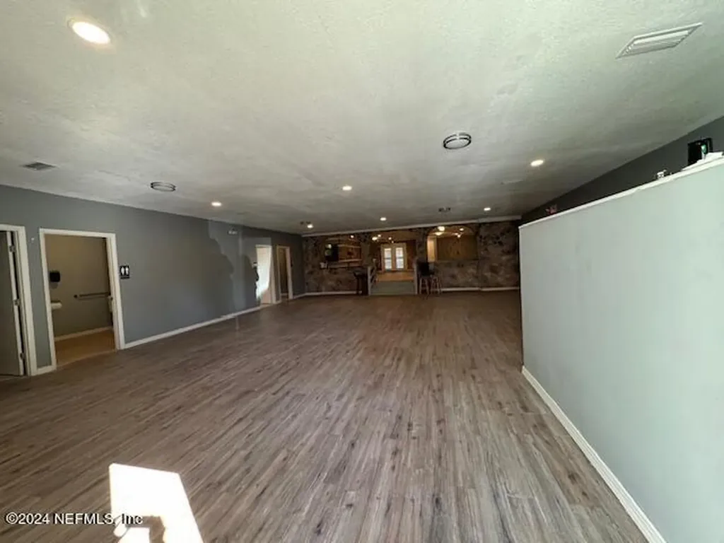 7854 Moncrief Dinsmore Road Jacksonville FL 32219