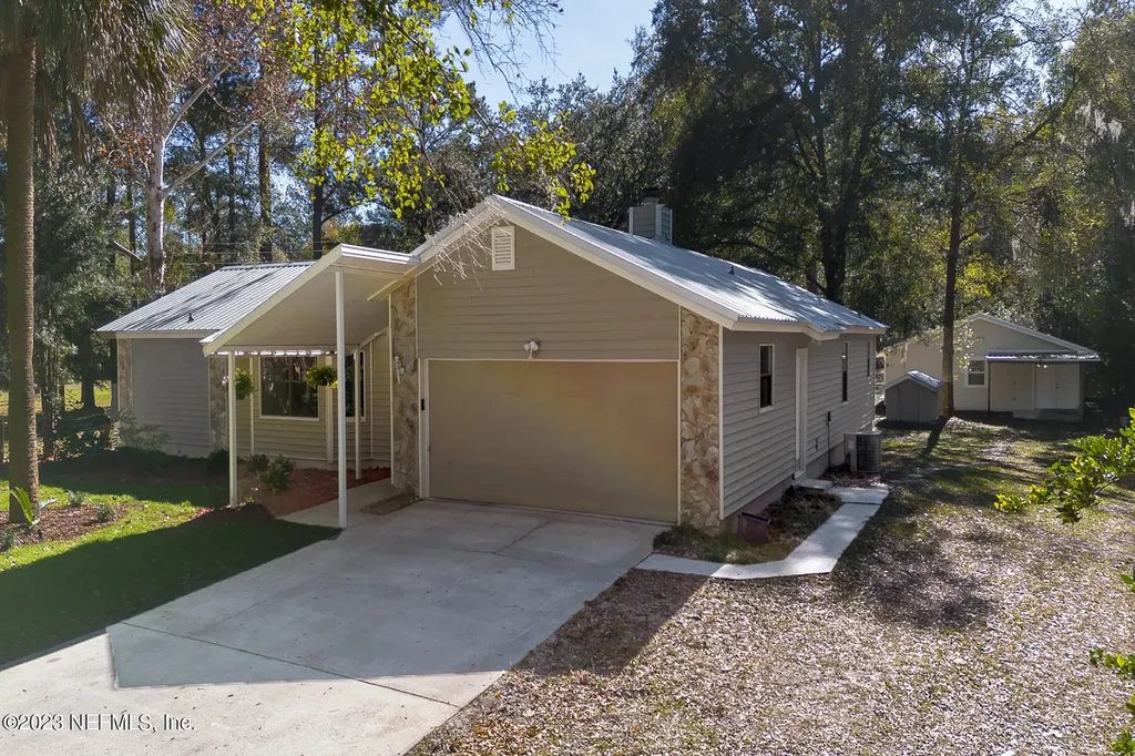 2547 Quail Roost Road Middleburg FL 32068