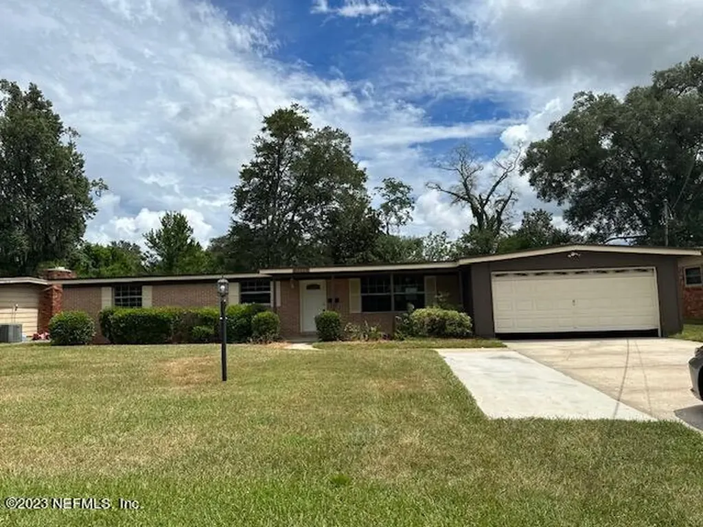 7210 Hanson Drive N Jacksonville FL 32210