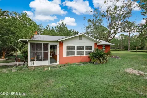 111 Marsh Lane Palatka FL 32177