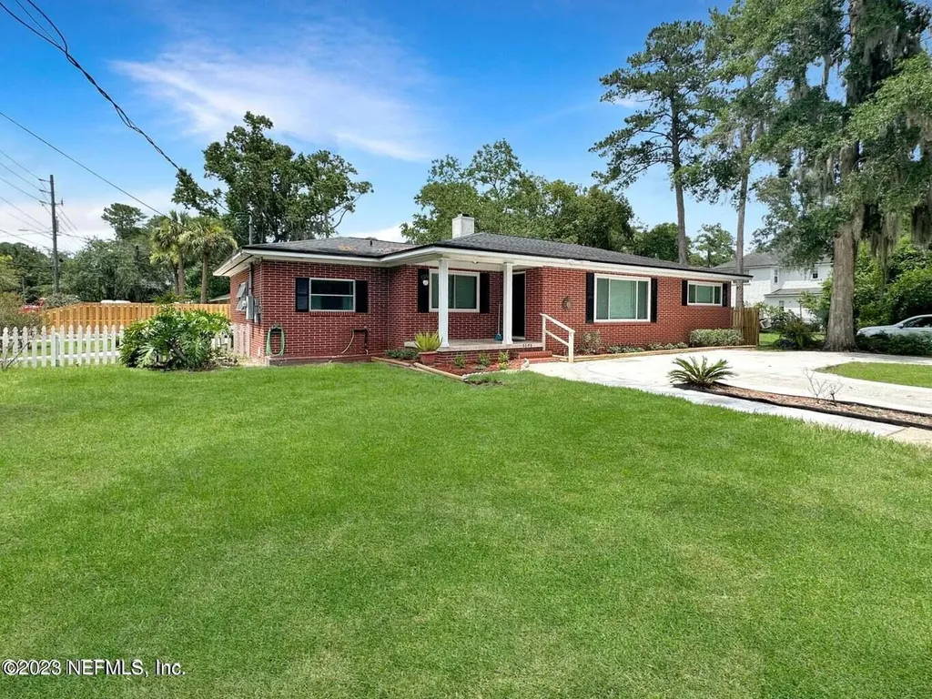 5093 Ortega Cove Circle Jacksonville FL 32244