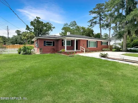 5093 Ortega Cove Circle Jacksonville FL 32244