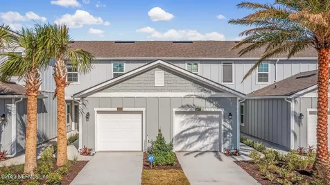 9025 Gifford Drive Jacksonville FL 32220
