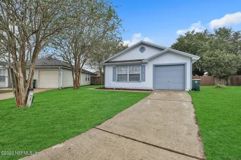 8728 Townsquare Drive N Jacksonville FL 32216