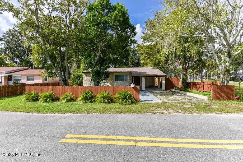 292 Deeley Street Daytona Beach FL 32114