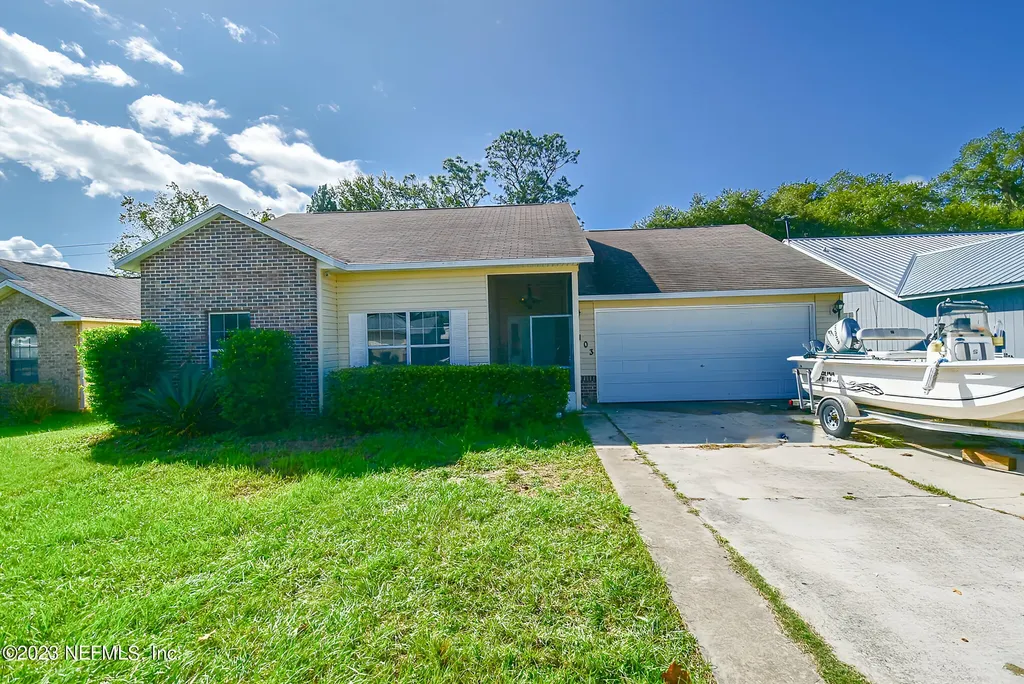 6103 W 1st Manor Palatka FL 32177
