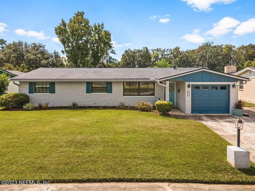 5978 Carrevero Drive S Jacksonville FL 32216