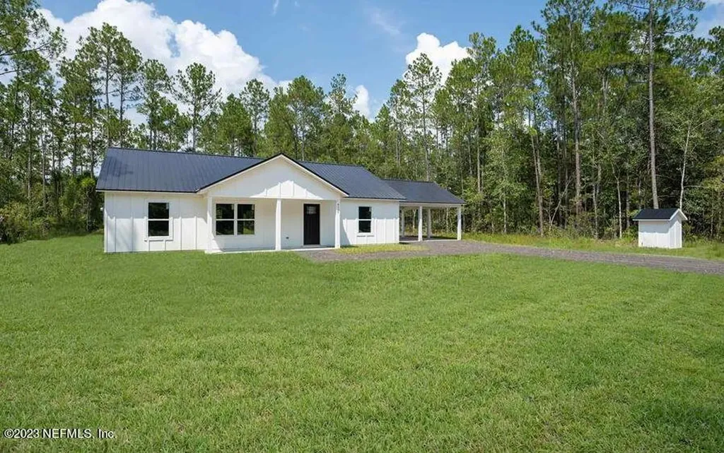 4360 Kristen Street Hastings FL 32145