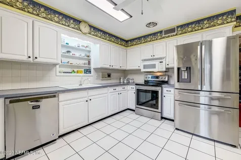 2848 Madrid Avenue Jacksonville FL 32217