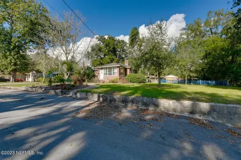 125 W 66th Street Jacksonville FL 32208
