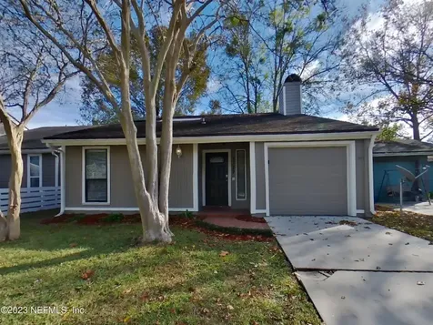 8329 Sunflower Court Jacksonville FL 32244
