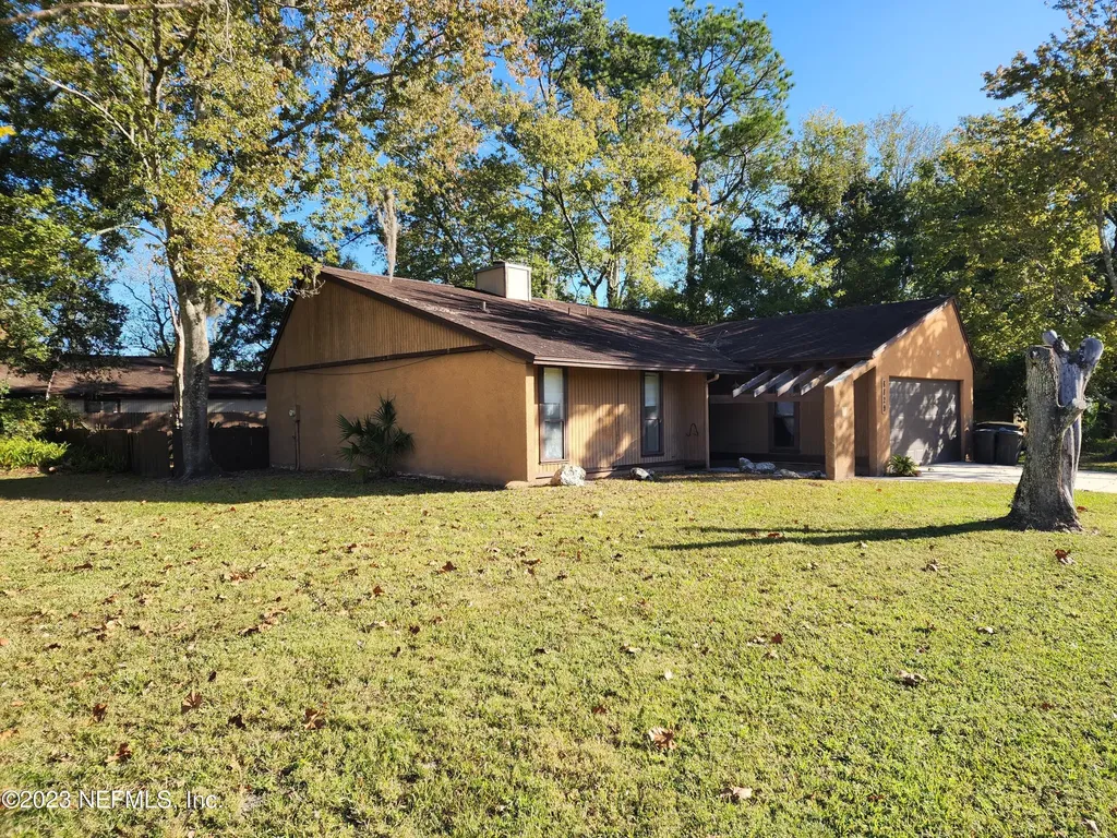 6829 Coralberry Court Jacksonville FL 32244
