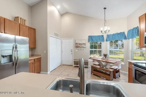 2567 Bentshire Drive Jacksonville FL 32246