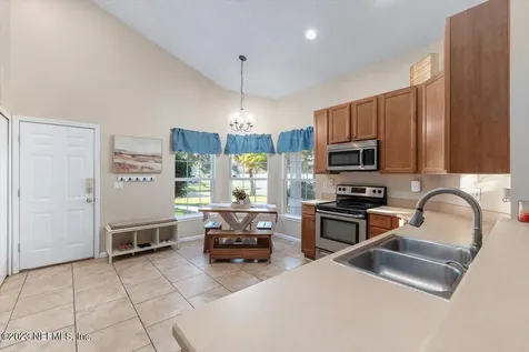 2567 Bentshire Drive Jacksonville FL 32246