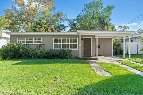 24 Poinciana Avenue St. Augustine FL 32084