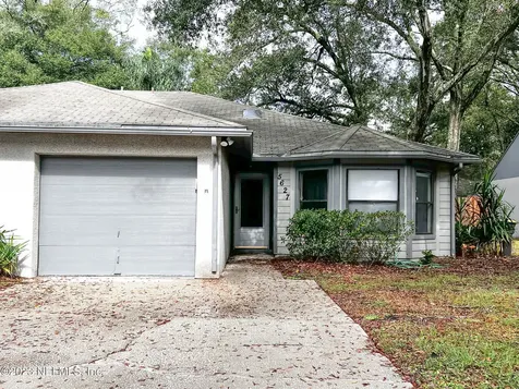 5627 Greatpine Lane N Jacksonville FL 32244