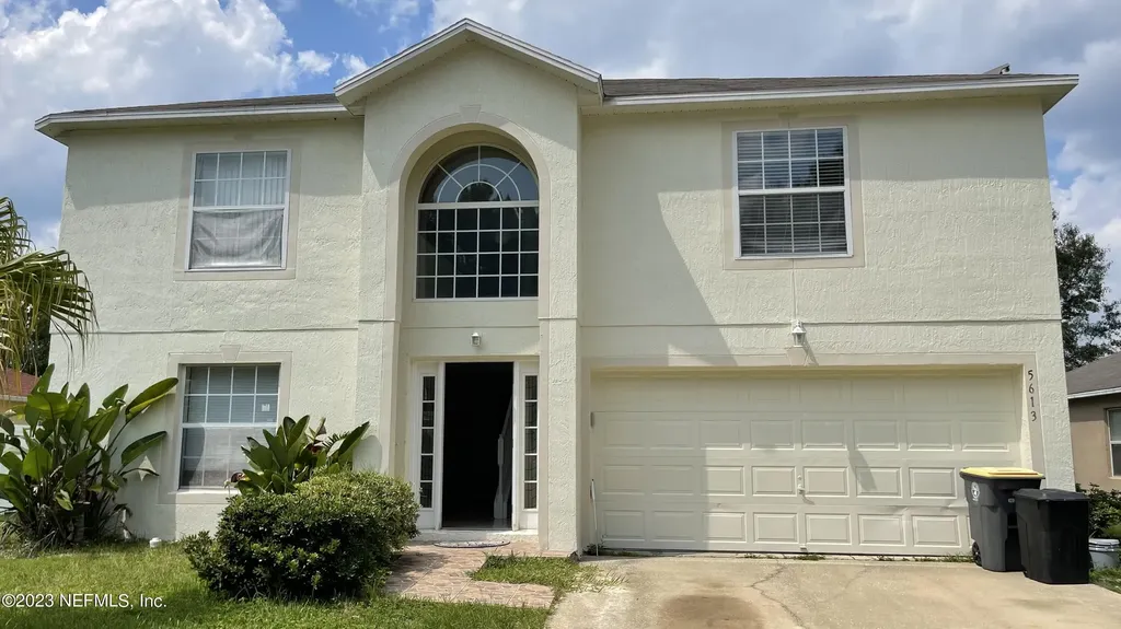 5613 Shady Pine Street N Jacksonville FL 32244