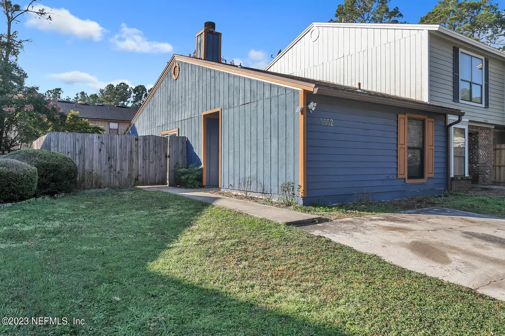 5552 Cabot Drive N Jacksonville FL 32244