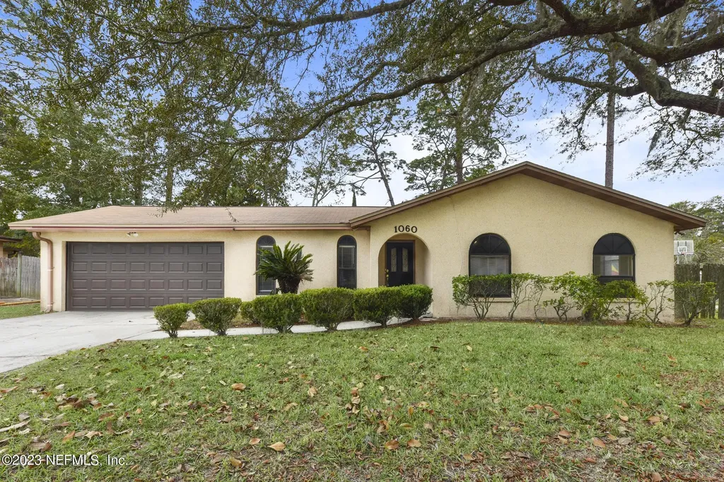 1060 Lobster Lane Jacksonville FL 32218