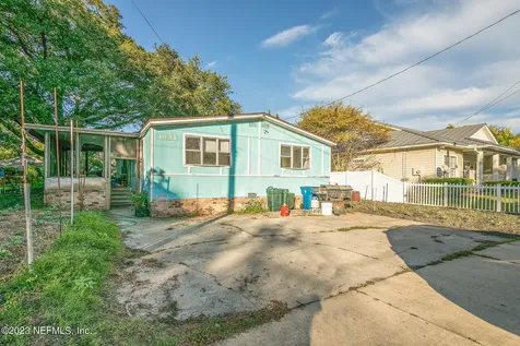 1451 Roxie Street Jacksonville FL 32233