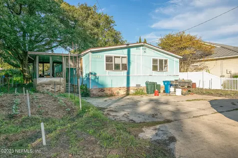 1451 Roxie Street Jacksonville FL 32233