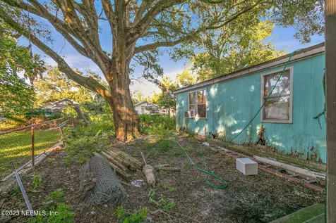 1451 Roxie Street Jacksonville FL 32233