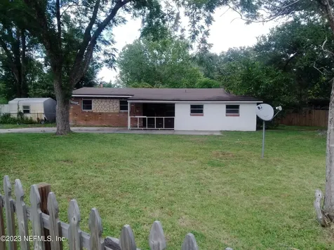 2537 Chris Court Jacksonville FL 32210