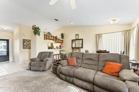 8306 Derbyshire Place Jacksonville FL 32244