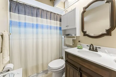 8306 Derbyshire Place Jacksonville FL 32244