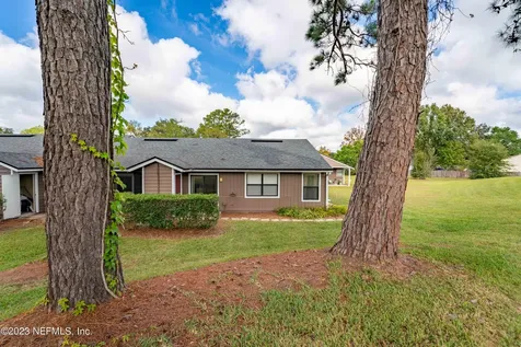 8306 Derbyshire Place Jacksonville FL 32244