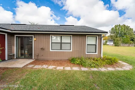8306 Derbyshire Place Jacksonville FL 32244