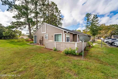8306 Derbyshire Place Jacksonville FL 32244