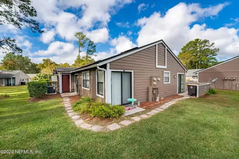 8306 Derbyshire Place Jacksonville FL 32244