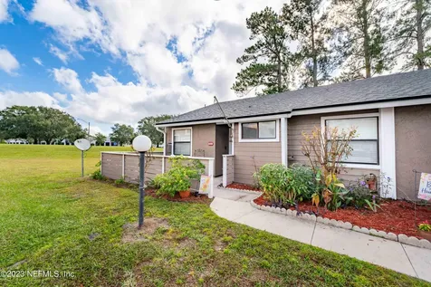 8306 Derbyshire Place Jacksonville FL 32244
