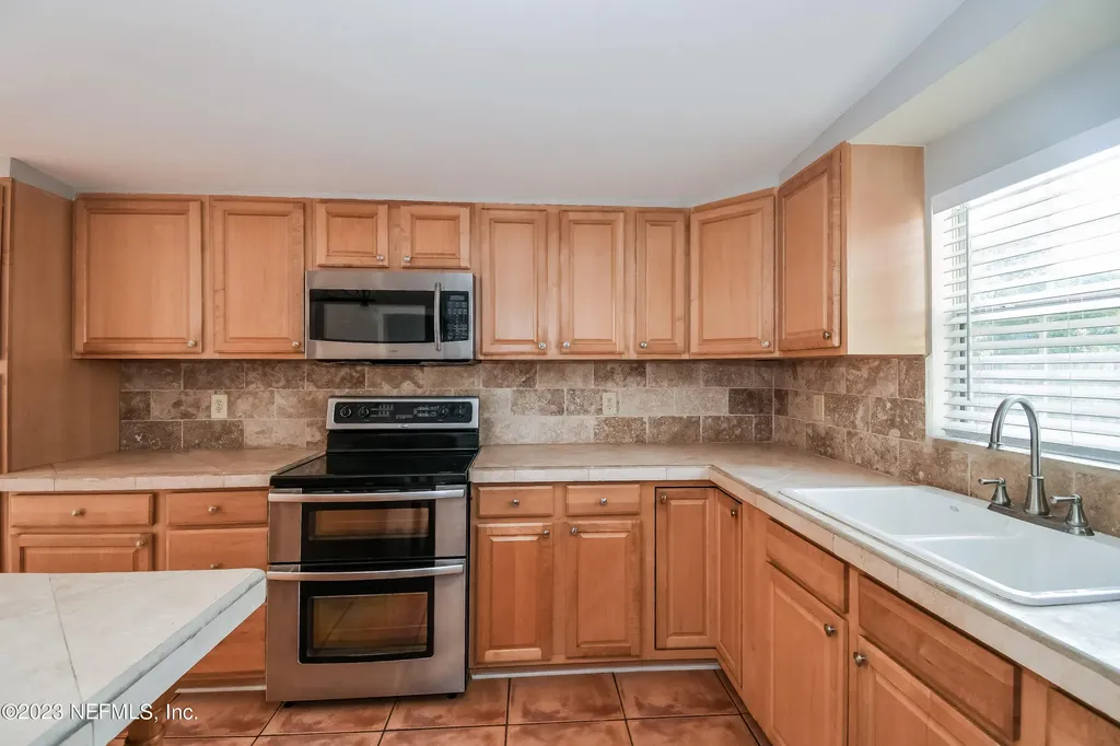 2130 Liscard Road W Jacksonville FL 32246