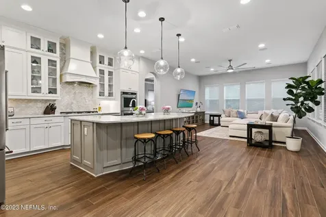 2986 Montilla Drive Jacksonville FL 32246