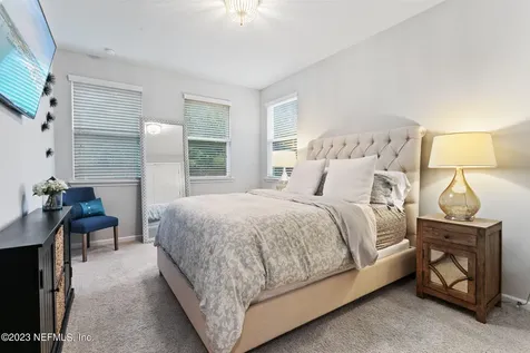 2986 Montilla Drive Jacksonville FL 32246