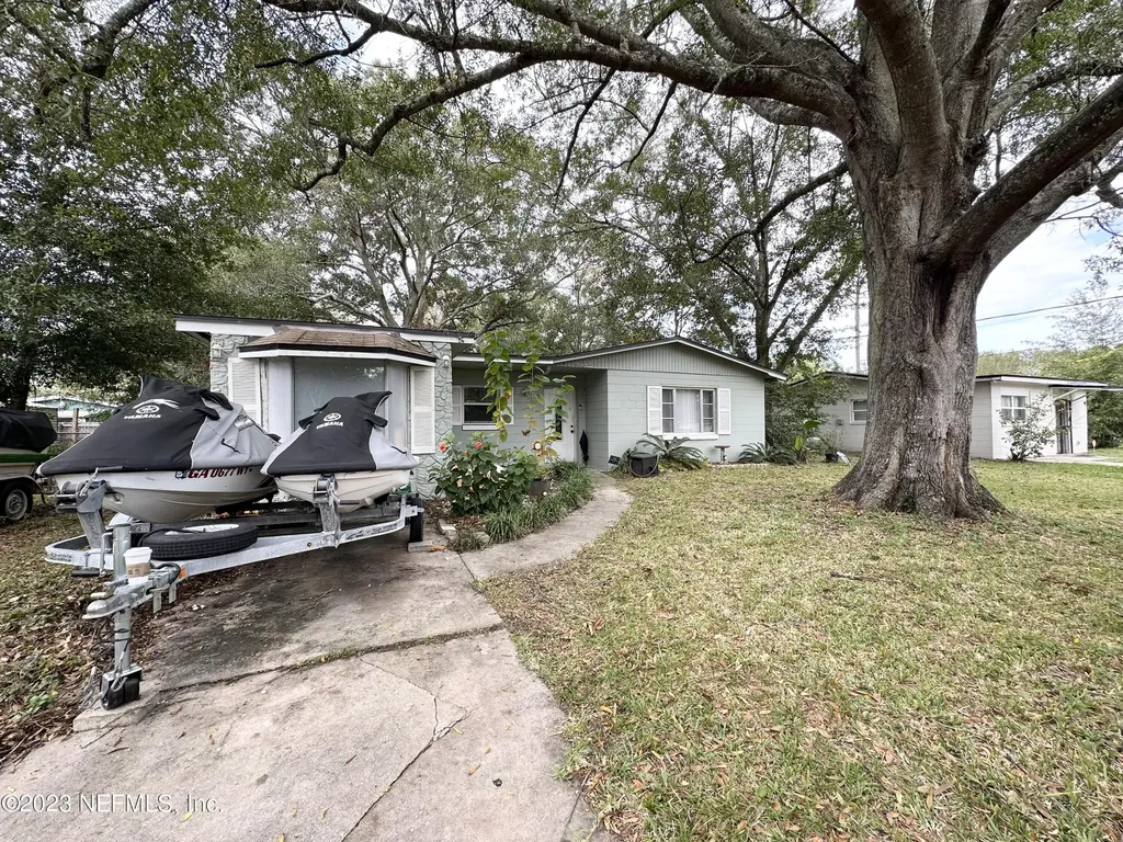 9452 Flechette Avenue Jacksonville FL 32208