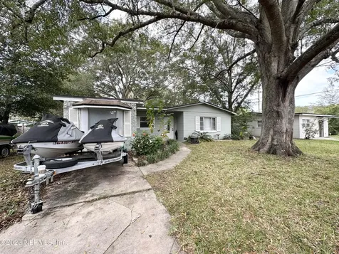 9452 Flechette Avenue Jacksonville FL 32208