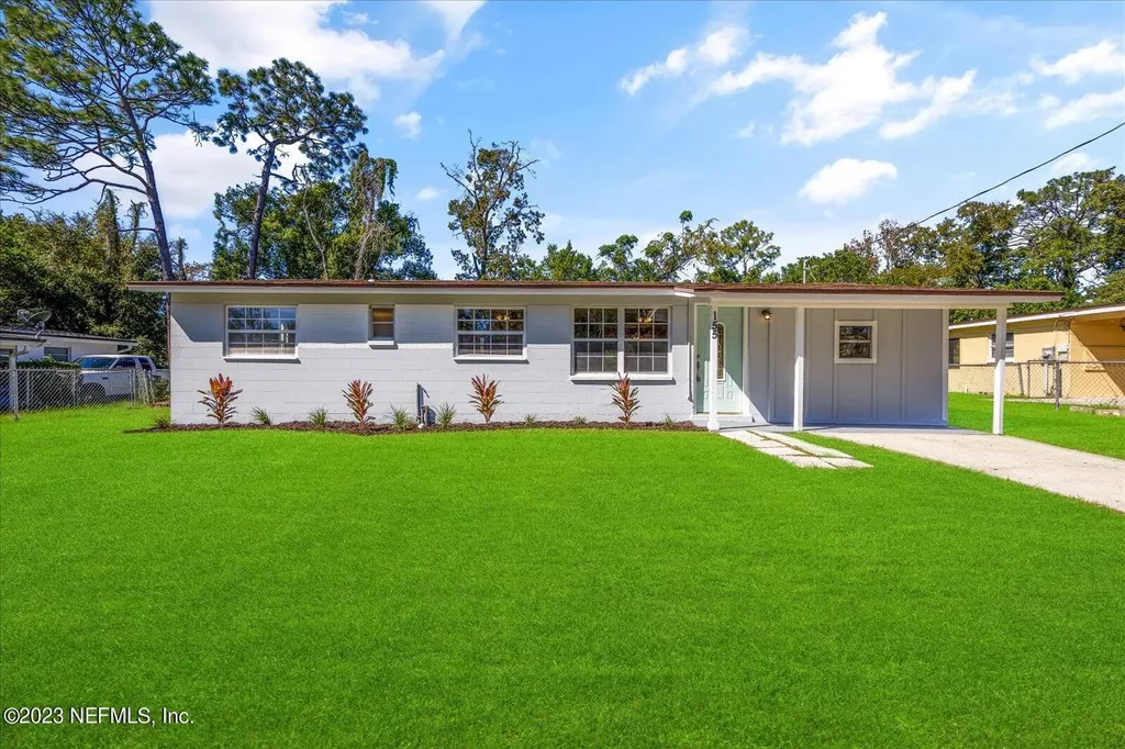 155 Parkwood Drive W Orange Park FL 32073