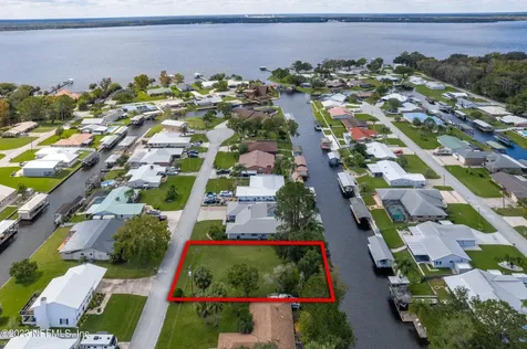 114 Orange Drive East Palatka FL 32131