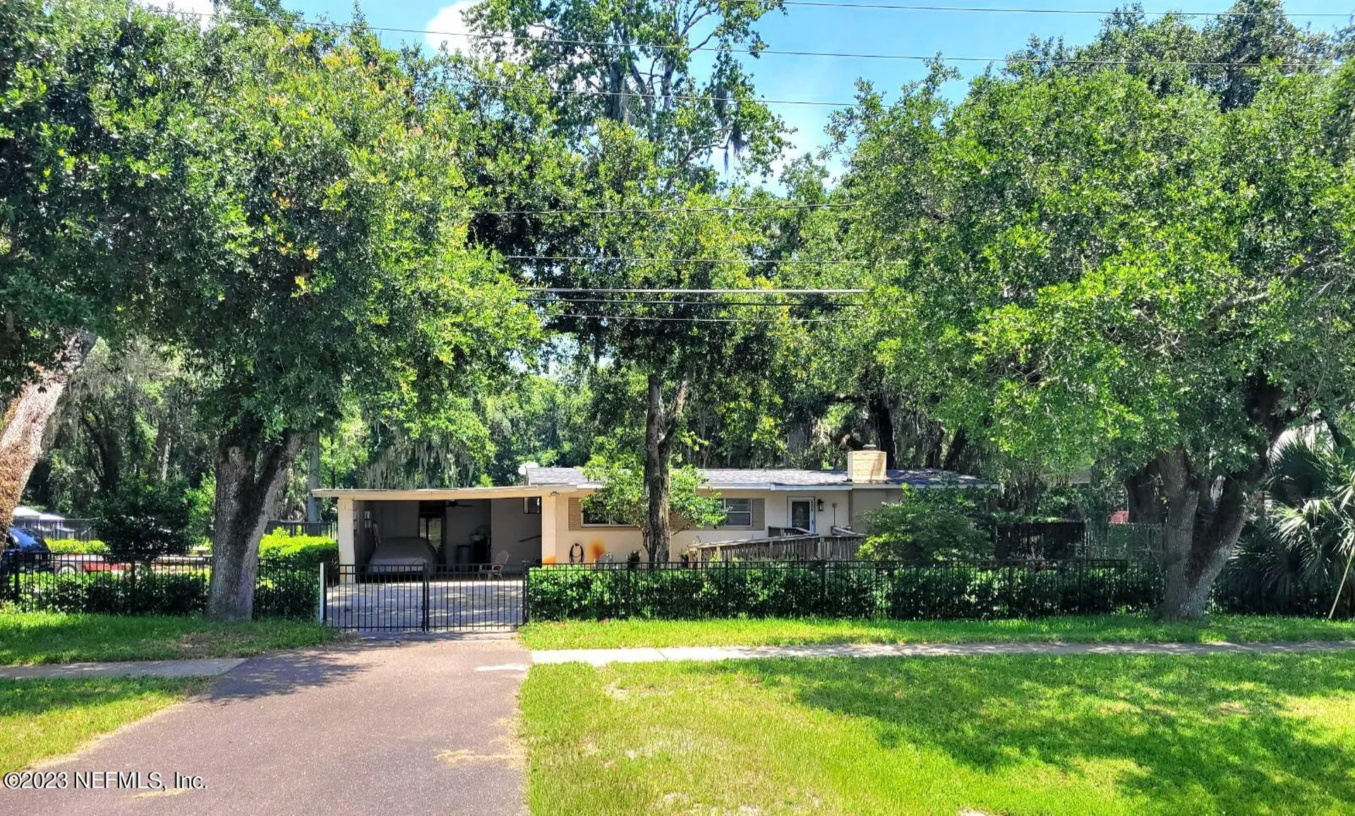 930 State Road 16 St. Augustine FL 32084