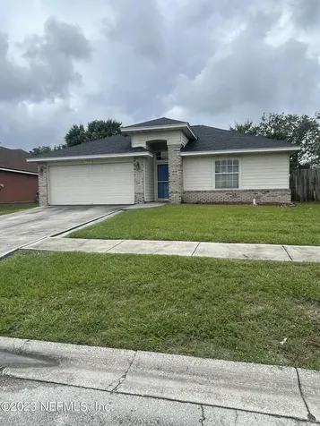 3348 International Village Court Jacksonville FL 32277